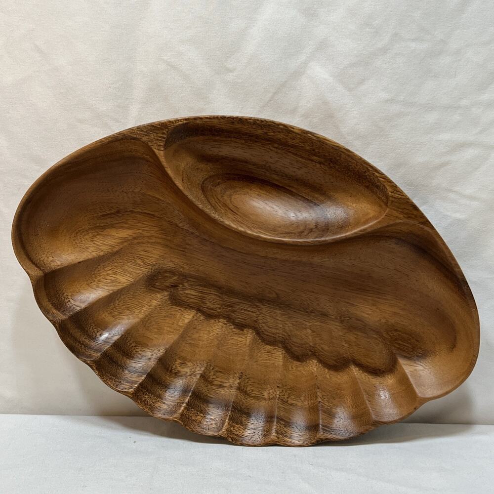 Vintage Wooden Scalloped Monkey Pod Divided Serving Tray Clam Shell Monkeypod